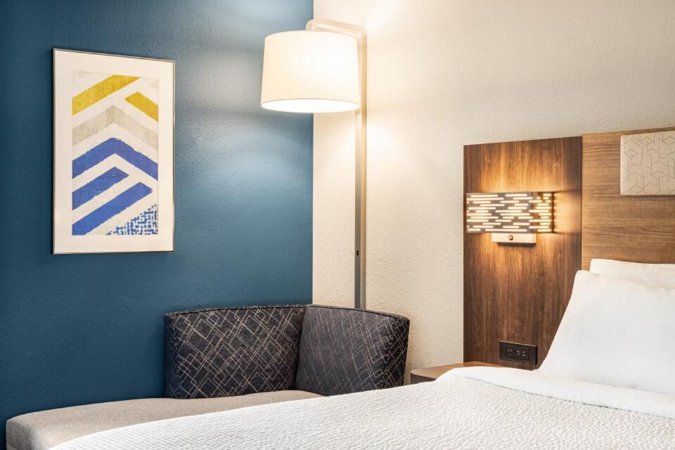 Holiday Inn Express - Bowling Green By Ihg Exterior photo